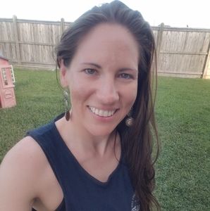 Meet your Posher, Mandy